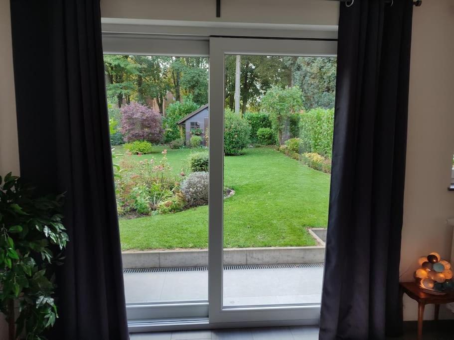 Appartement Dans Un Superbe Quartier Residentiel Namur Exterior foto