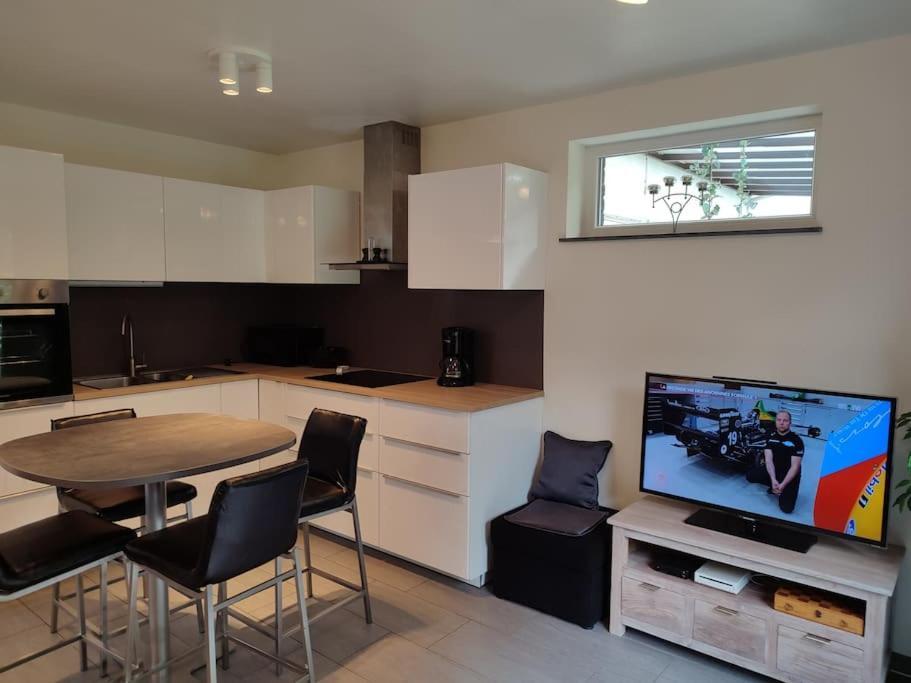Appartement Dans Un Superbe Quartier Residentiel Namur Exterior foto