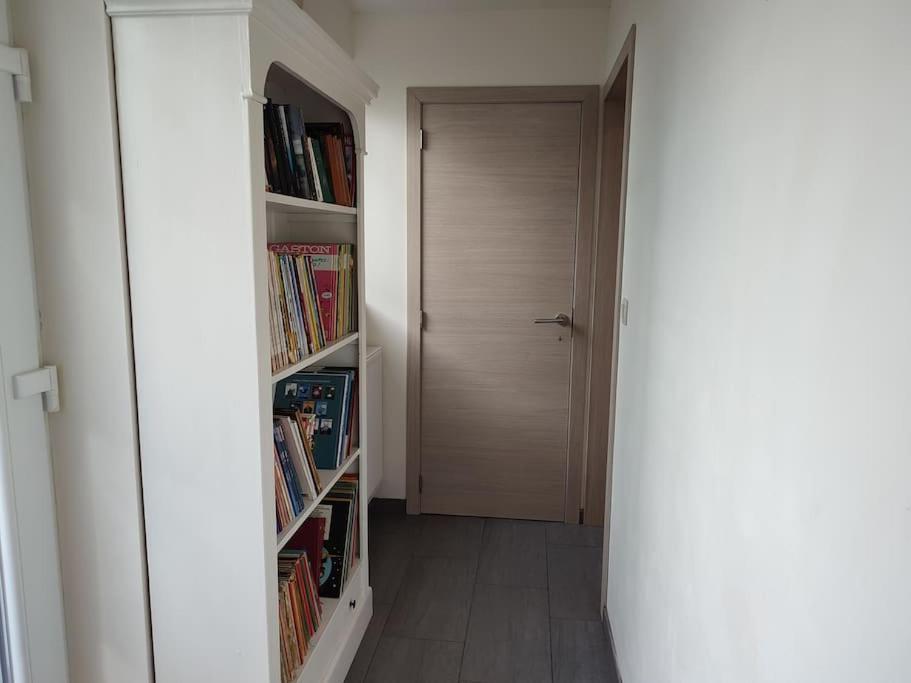 Appartement Dans Un Superbe Quartier Residentiel Namur Exterior foto
